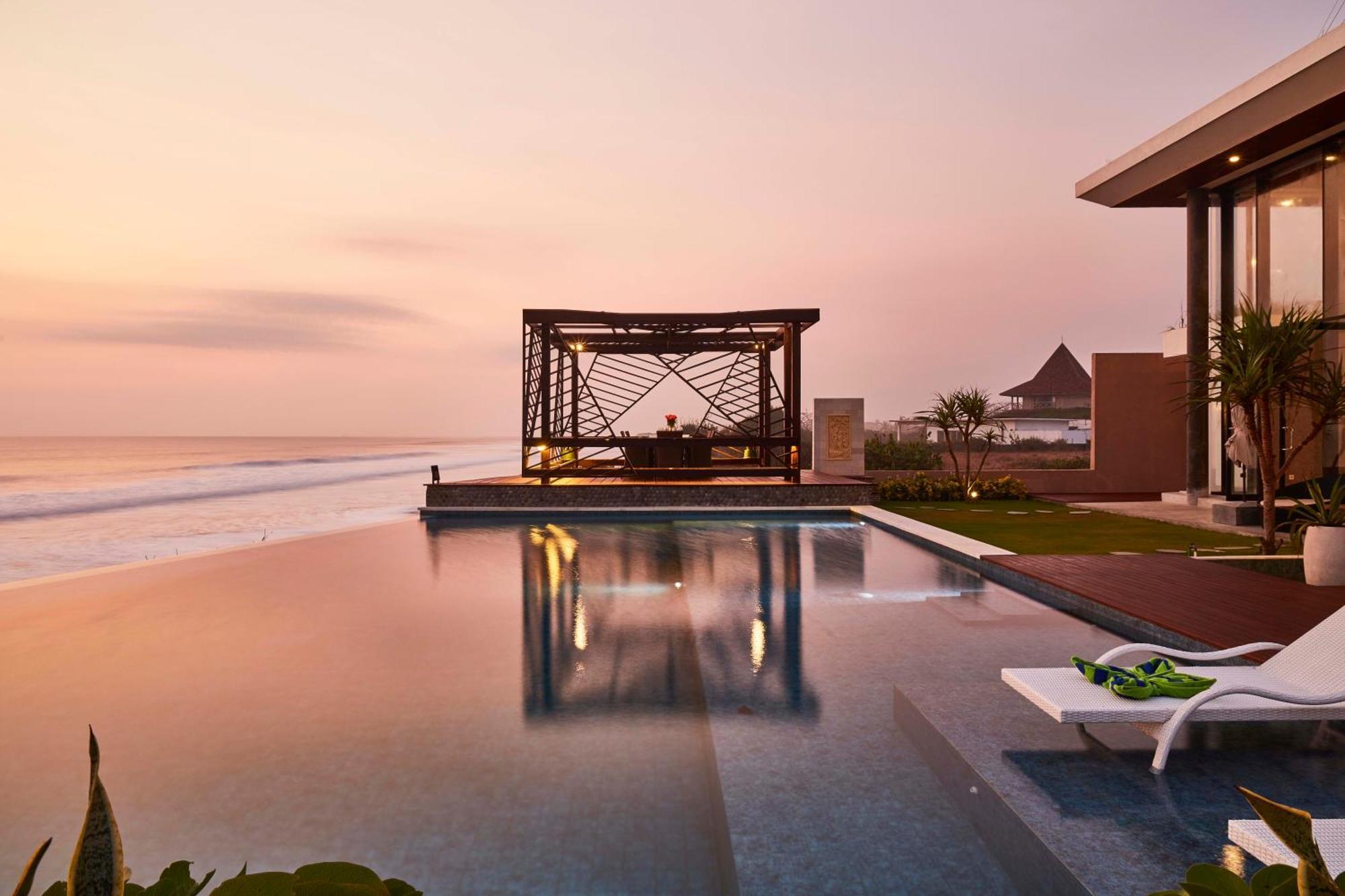 Abian Kapas Beach House Selemadeg Extérieur photo