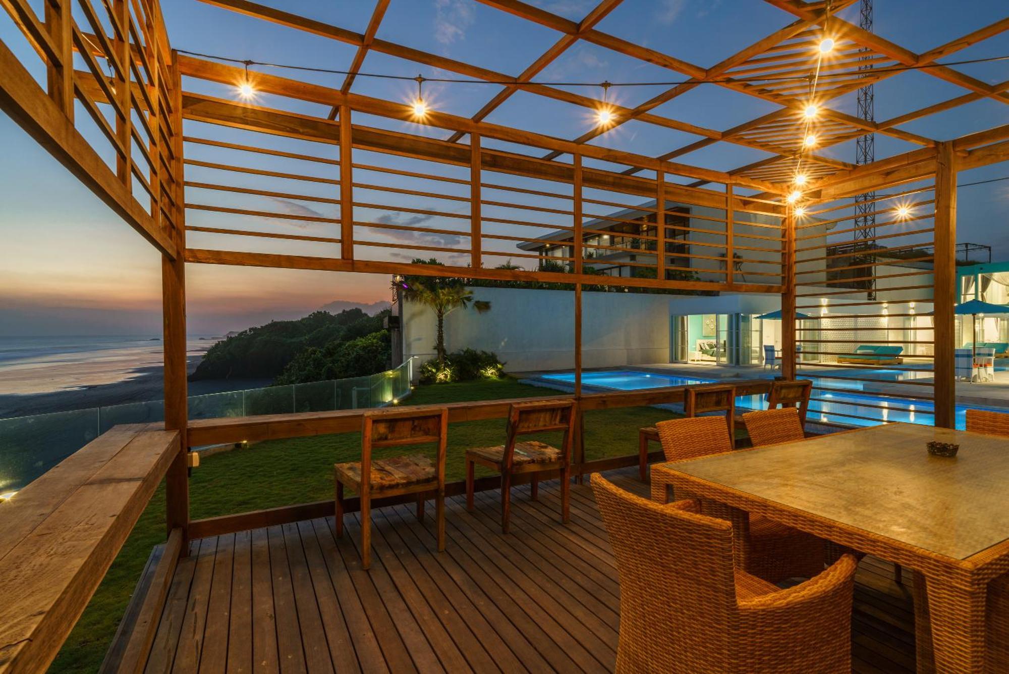 Abian Kapas Beach House Selemadeg Extérieur photo
